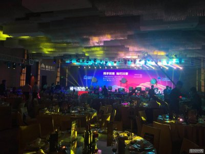 ������I(y��)���(hu��)���(d��ng)�߄�����M(j��n)����